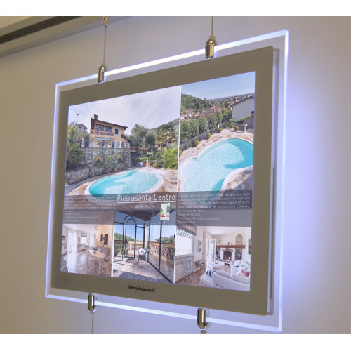 Composizione 8 espositori luminosi LED formato A4 modello Cristal per agenzie immobiliari