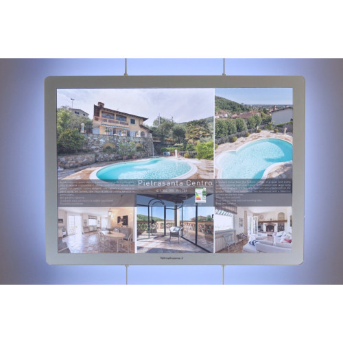 Composizione 16 espositori luminosi LED formato A3 modello Tablet per agenzie immobiliari